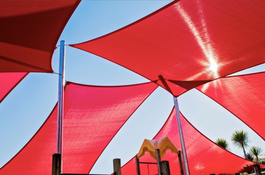 Maxx Series Monotec 370 Right Angle Triangular Shade Sail